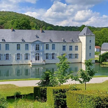 Gite Du Soleil Anhee Exterior photo